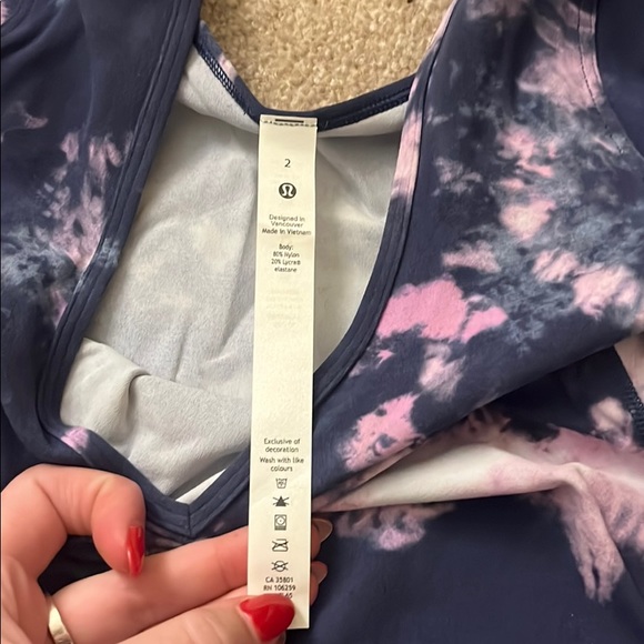 Align Tee - Picture 2 of 4